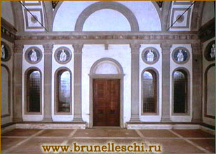 Капелла Пацци, интерьер / www.brunelleschi.ru